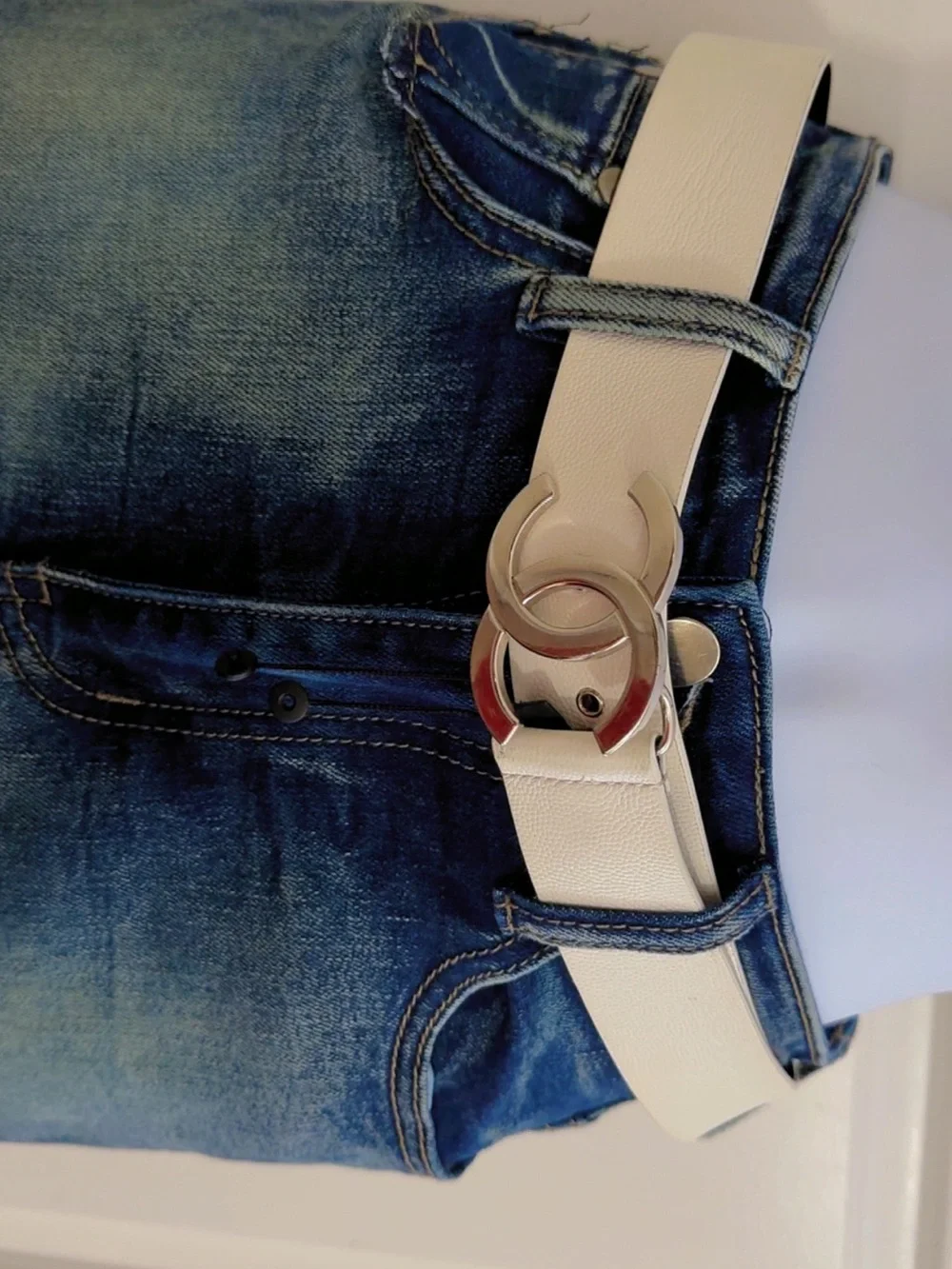 Authentic CHANEL Cream Leather Belt with Silver Interlocking CC Buckle